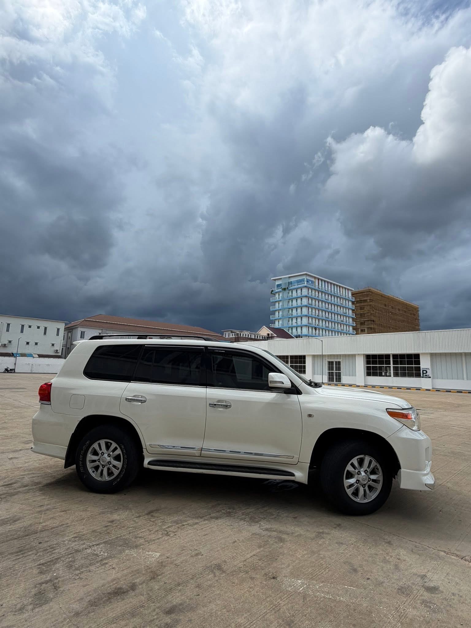 Land Cruiser 2009