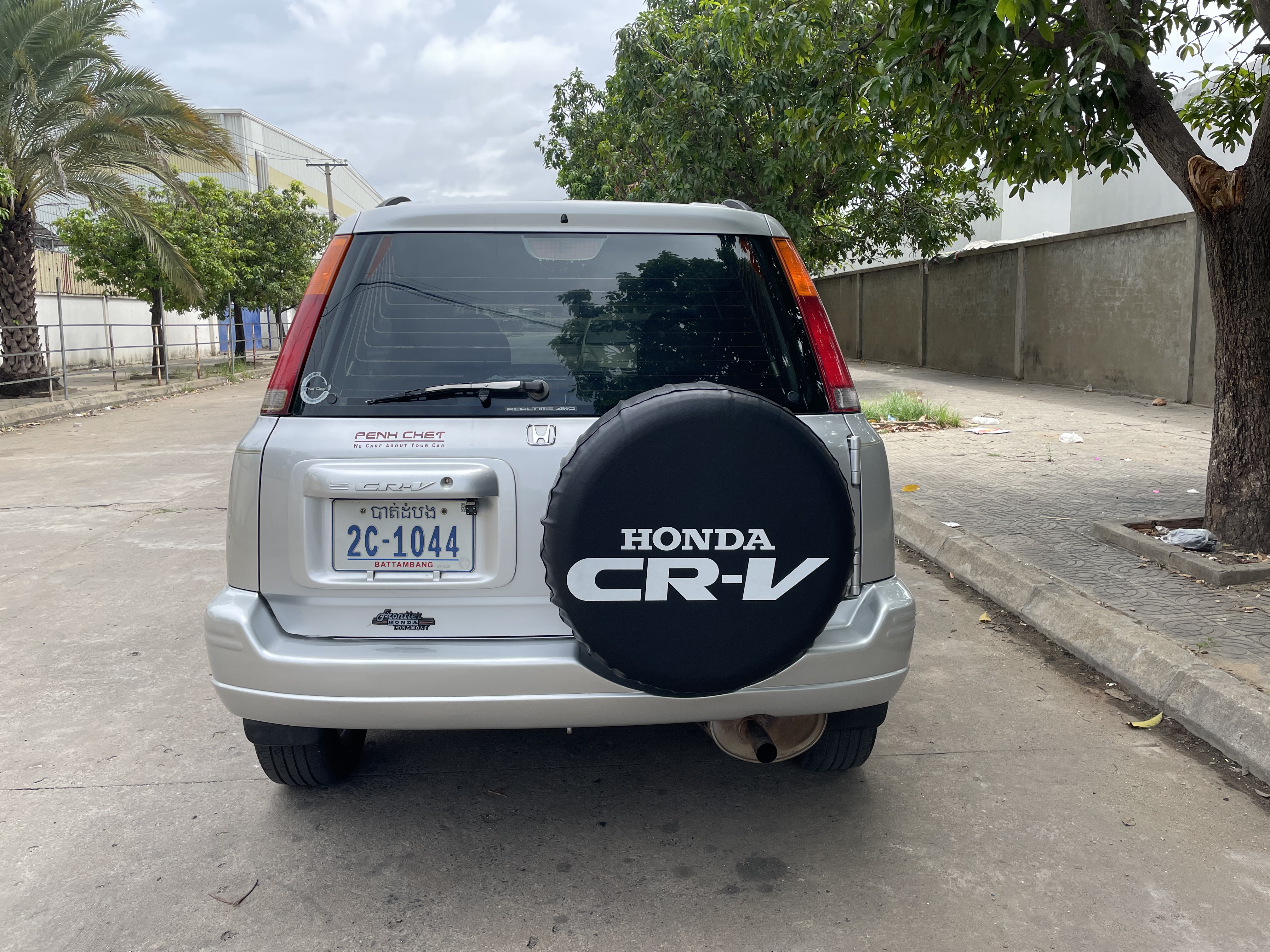 Honda CRV ឆ្នាំ 97 ប៉ុង១ ថ្មីណាស់