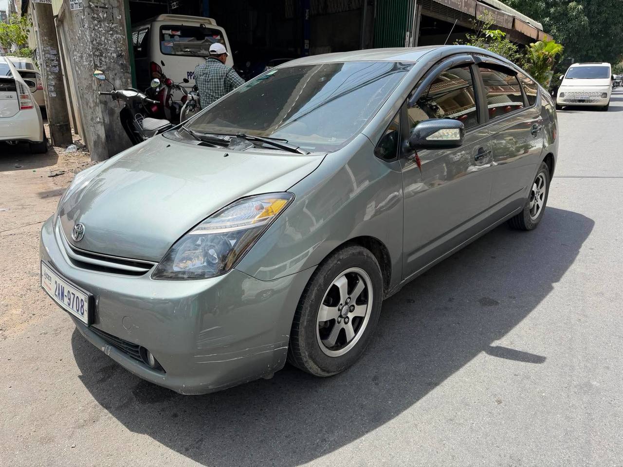 Prius 04 