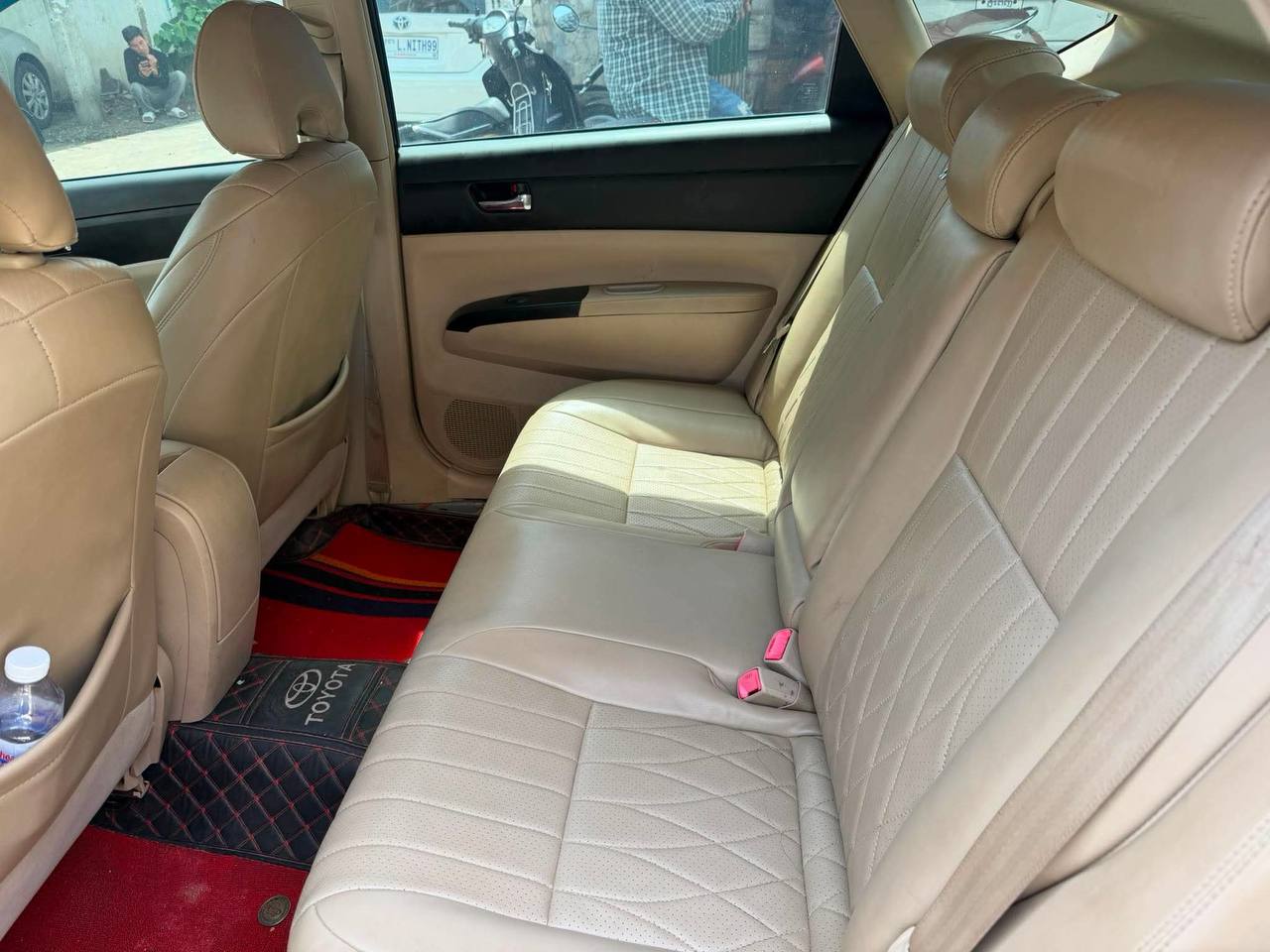 Prius 04 