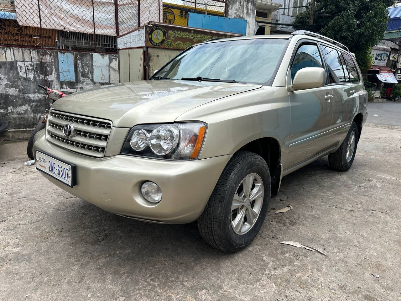 Toyota High Lander 01 V6 P1