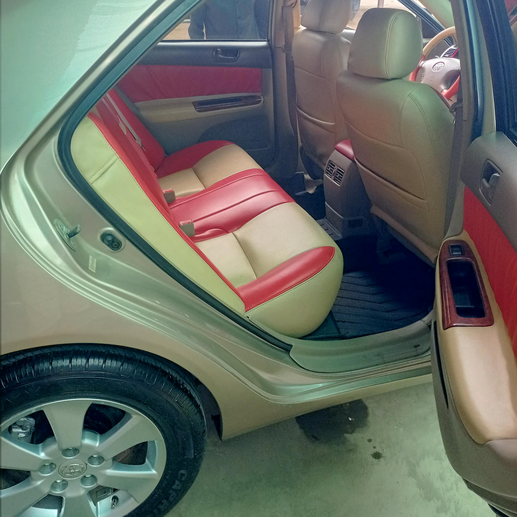 Camry 2002 xle Full option ដំបូលបើក