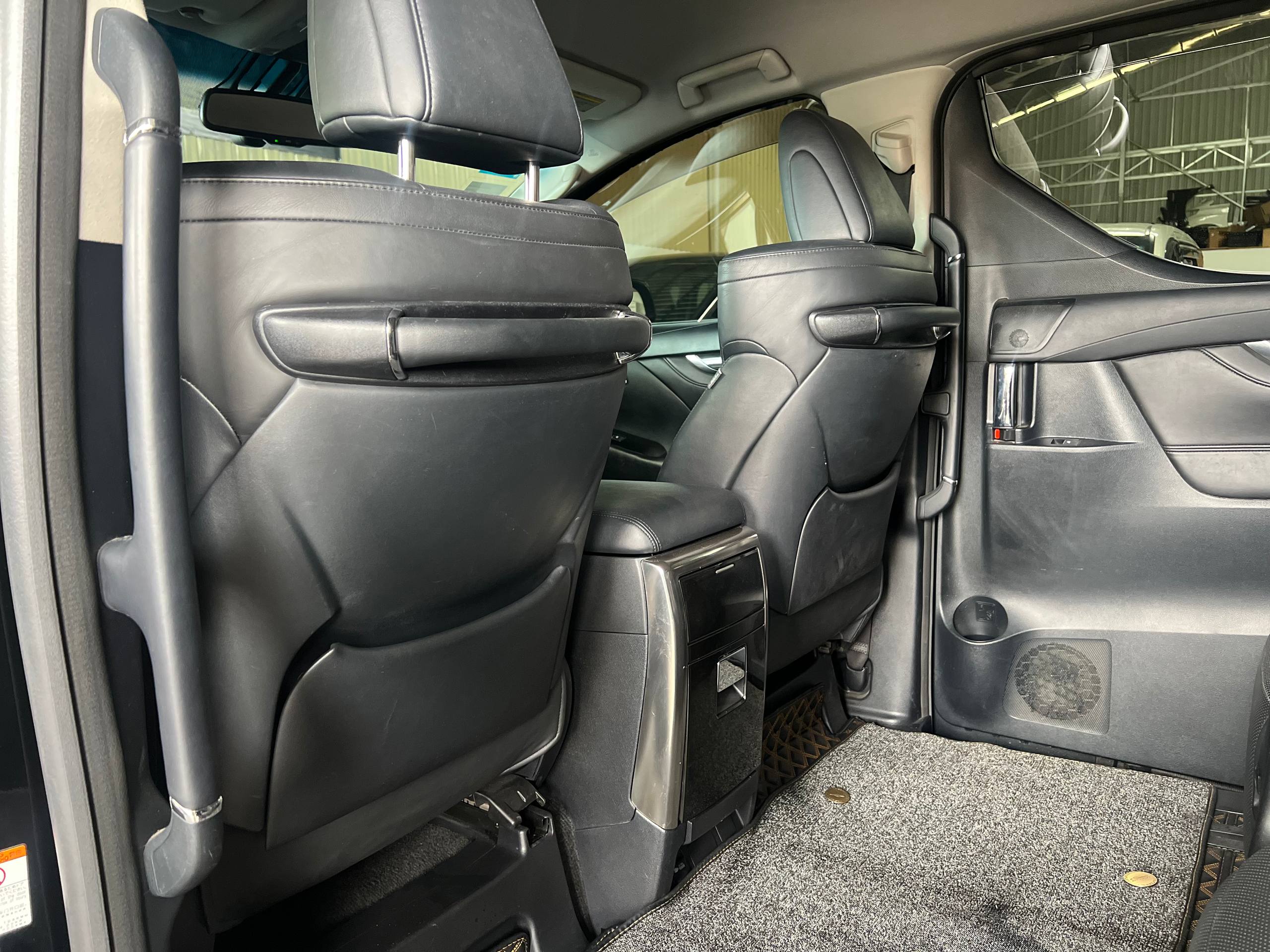 ALPHARD2018up 2025