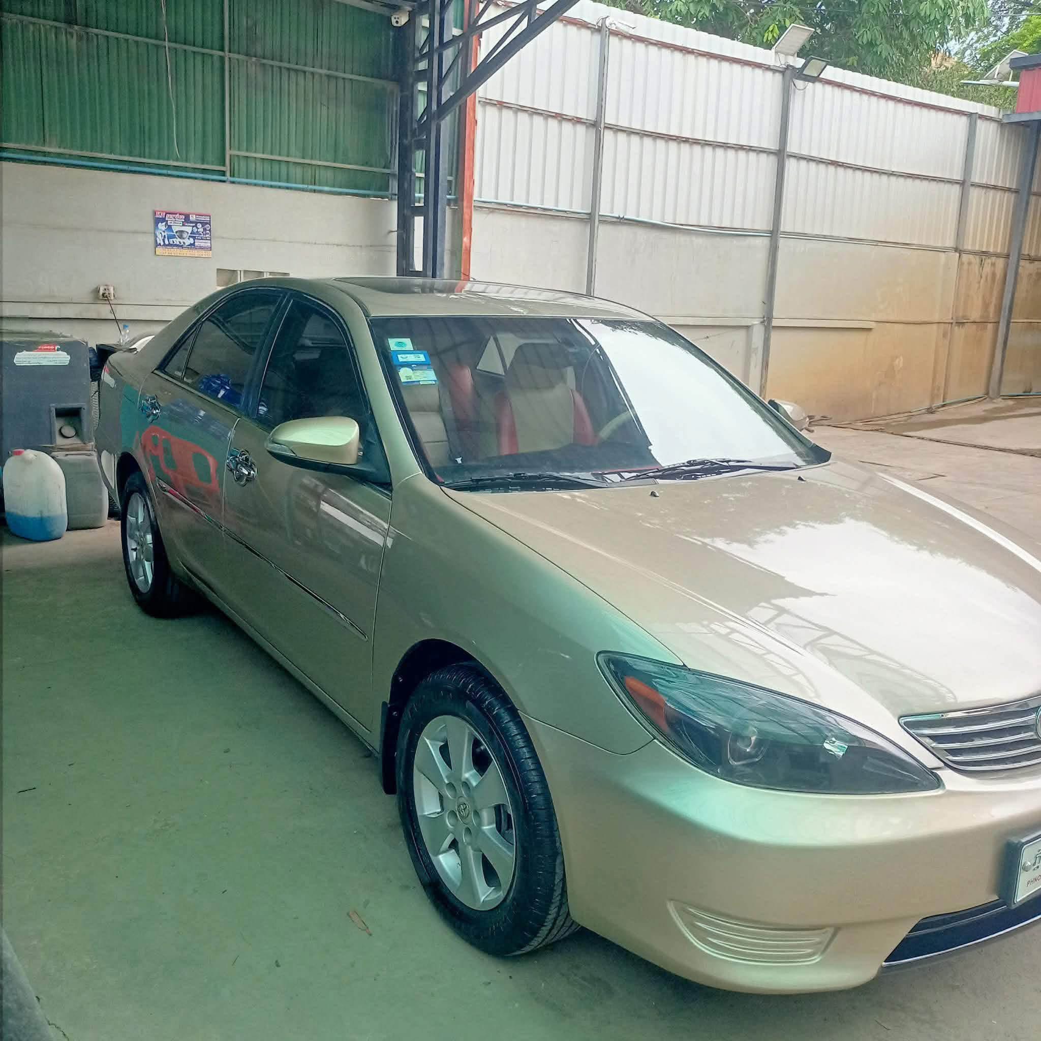 Camry xle 2002 Full Option ឡានស្អាត