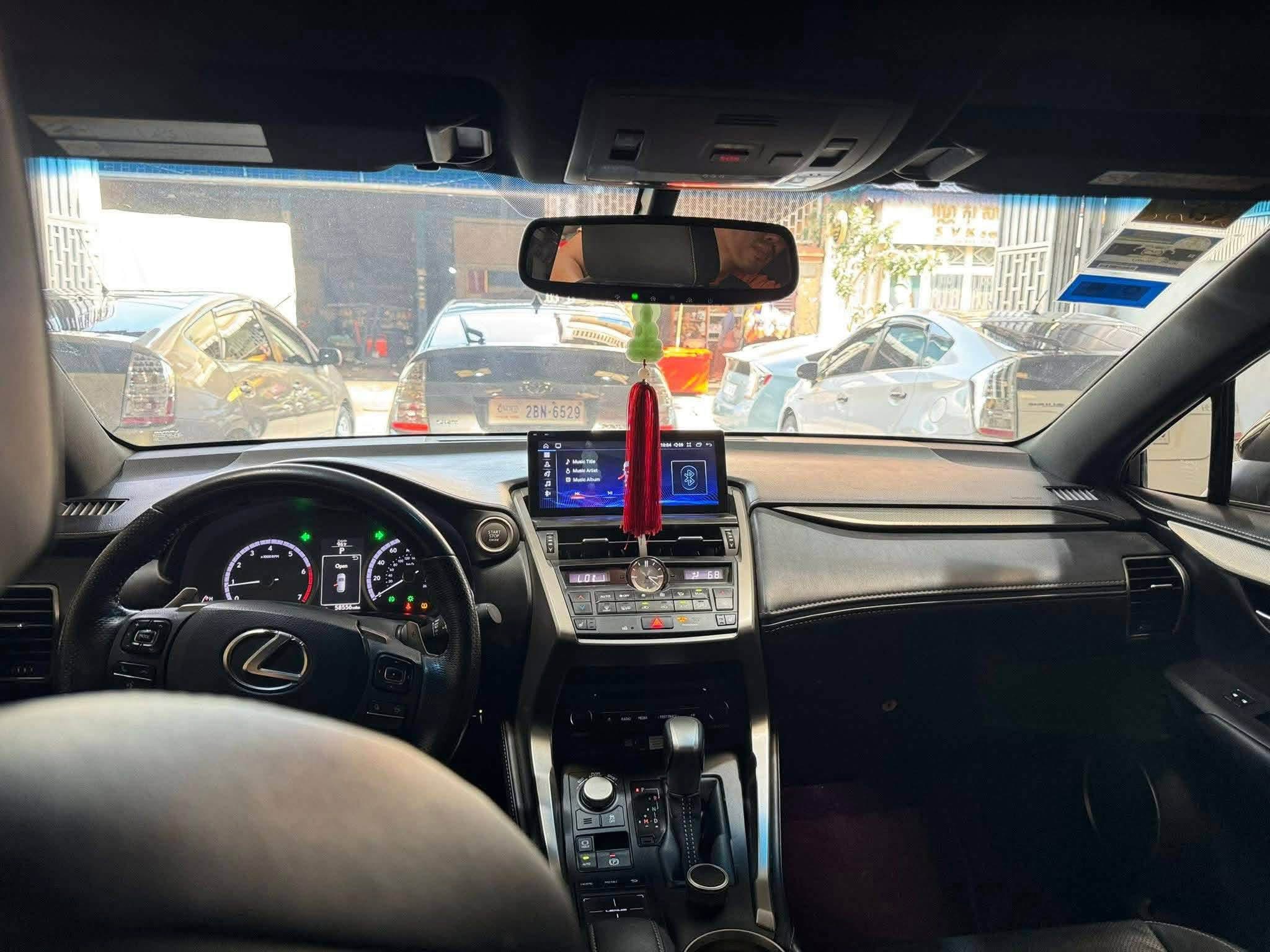 Lexus Nx200t 2016 F sport Full Option 