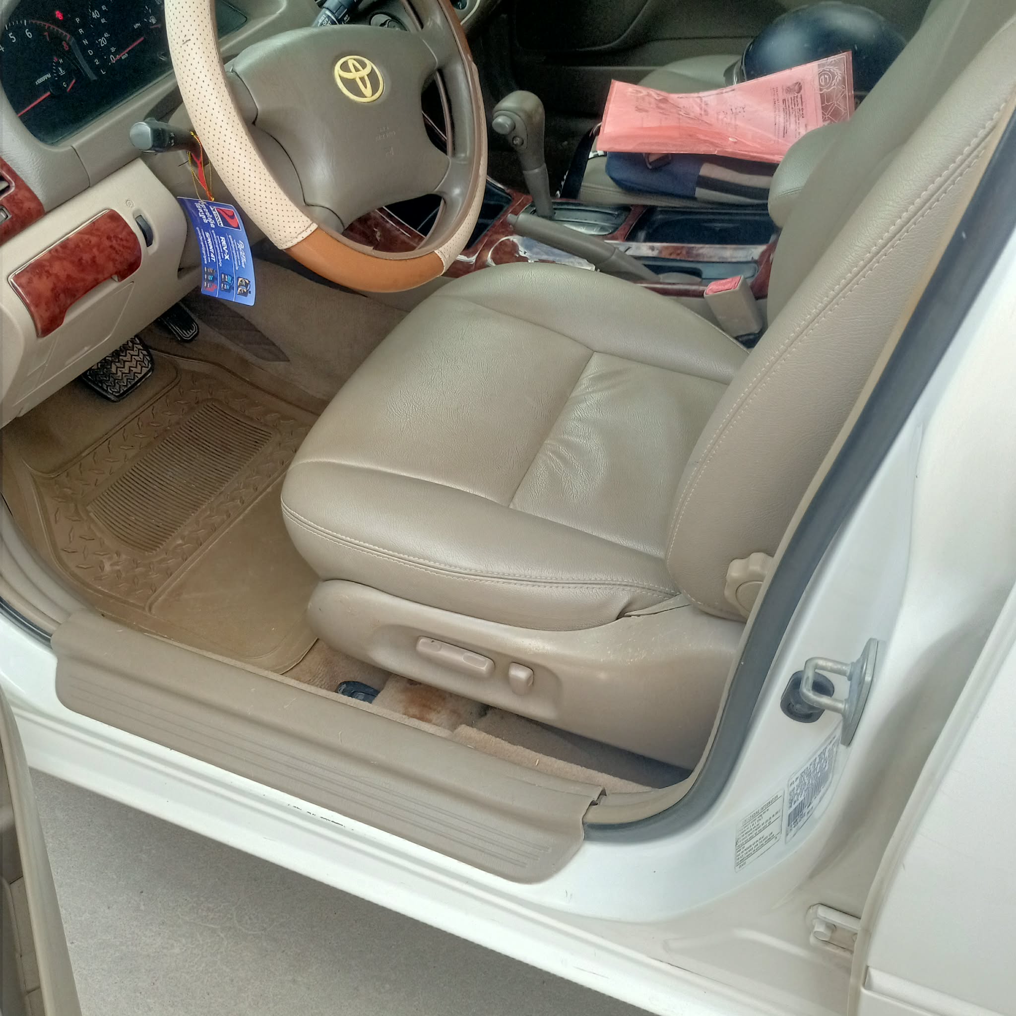 Camry 2002 Le abs កៅអីចុច