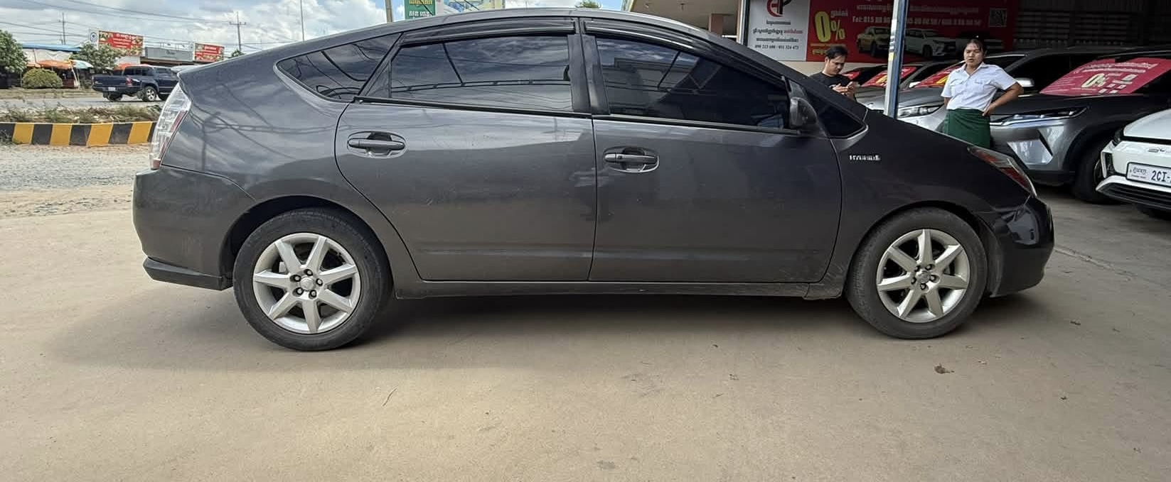Prius 2007 Full option ថ្មីណាស់