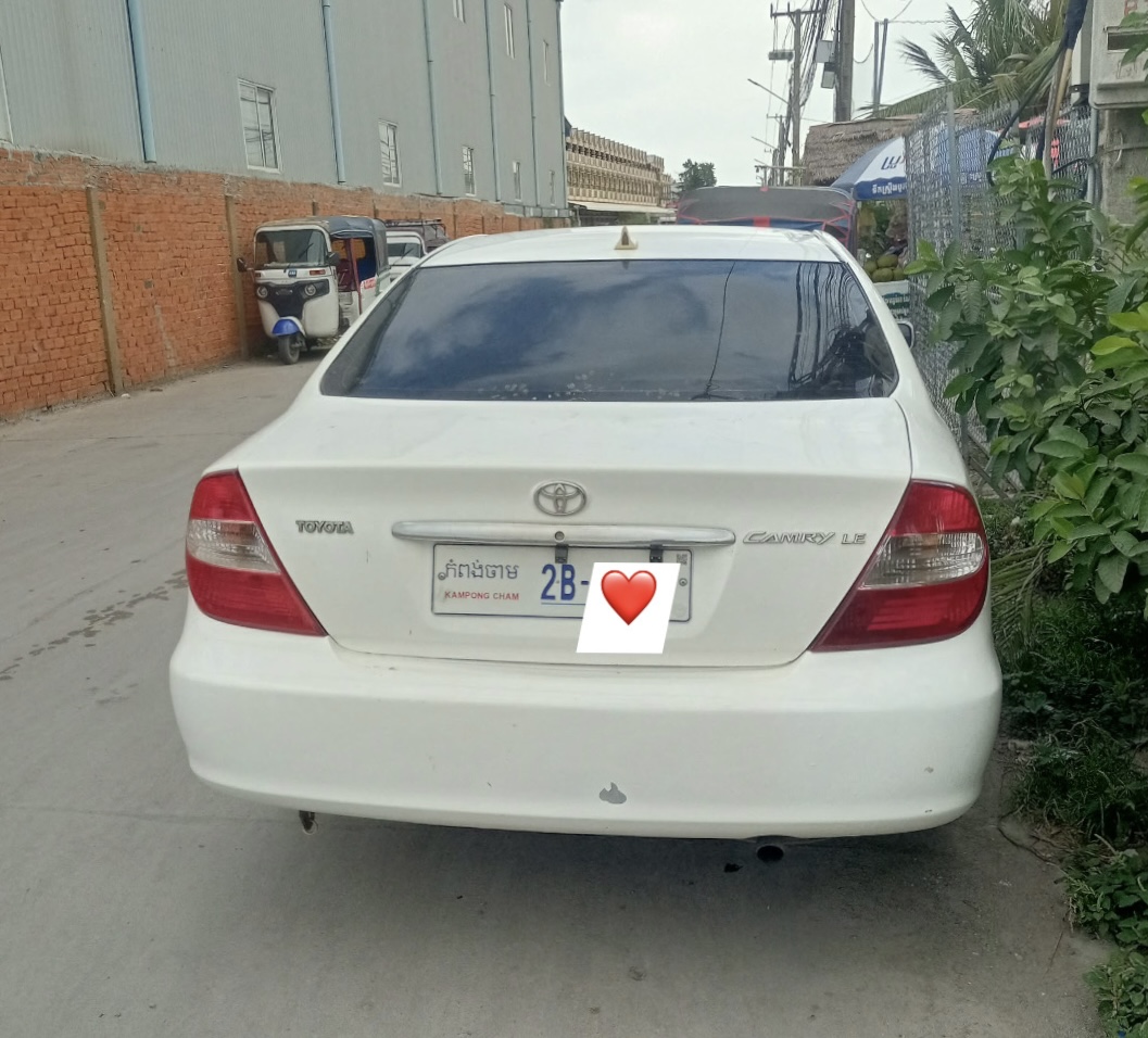 បាឡែន 2002 Le abs ឡានស្អាត 