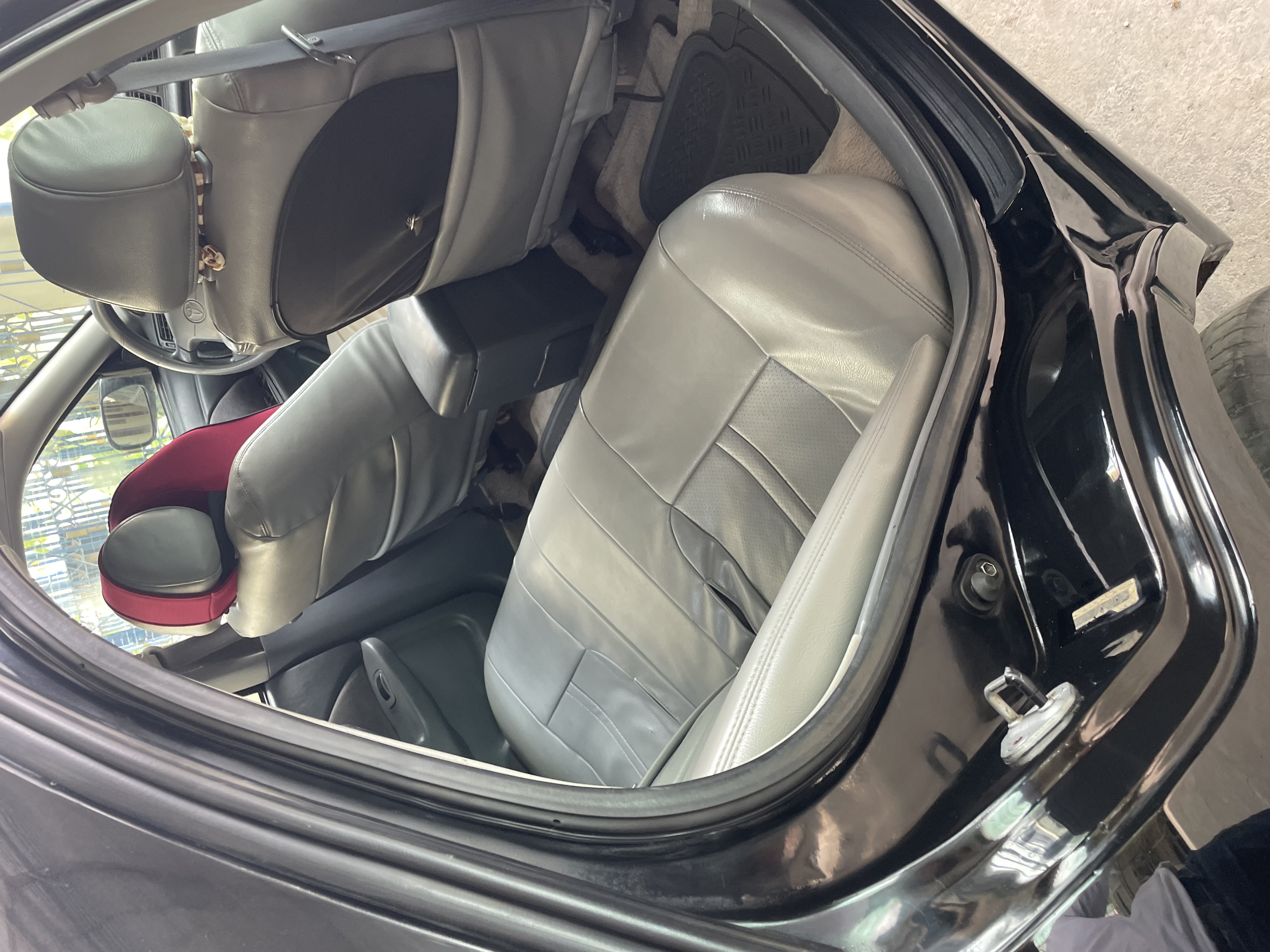 Camry ឆ្លាម ឆ្នាំ 99 ពណ៍ខ្មៅ ឡានស្អាត
