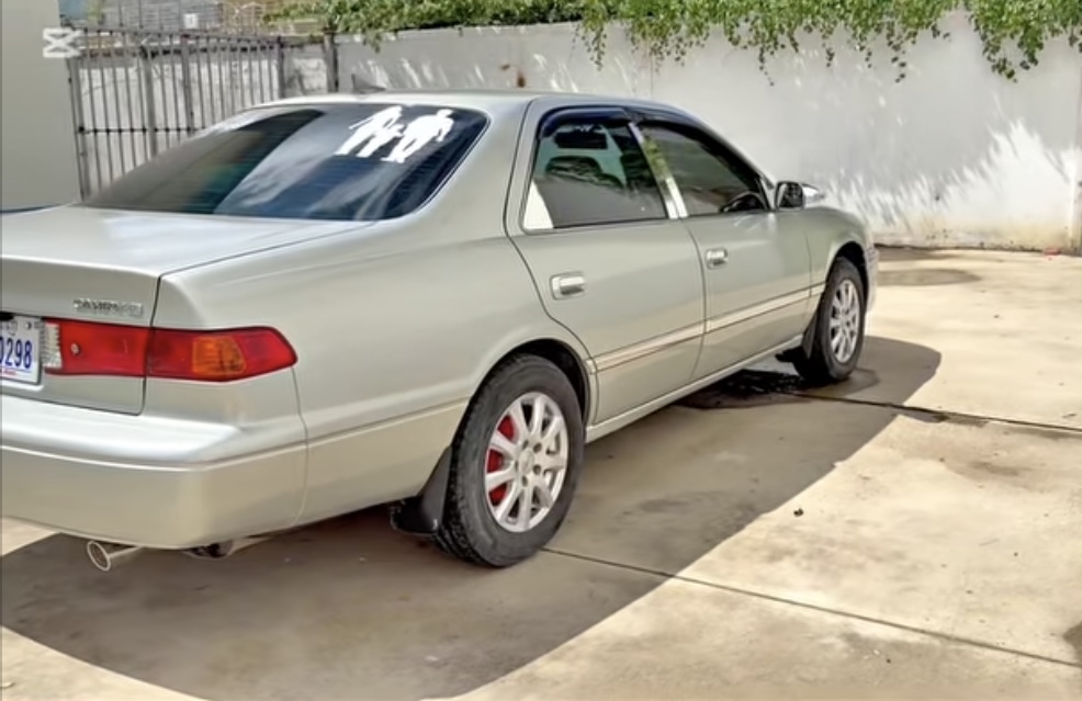 Camry 2000 Le abs កៅអីចុច ថ្មីណាស់