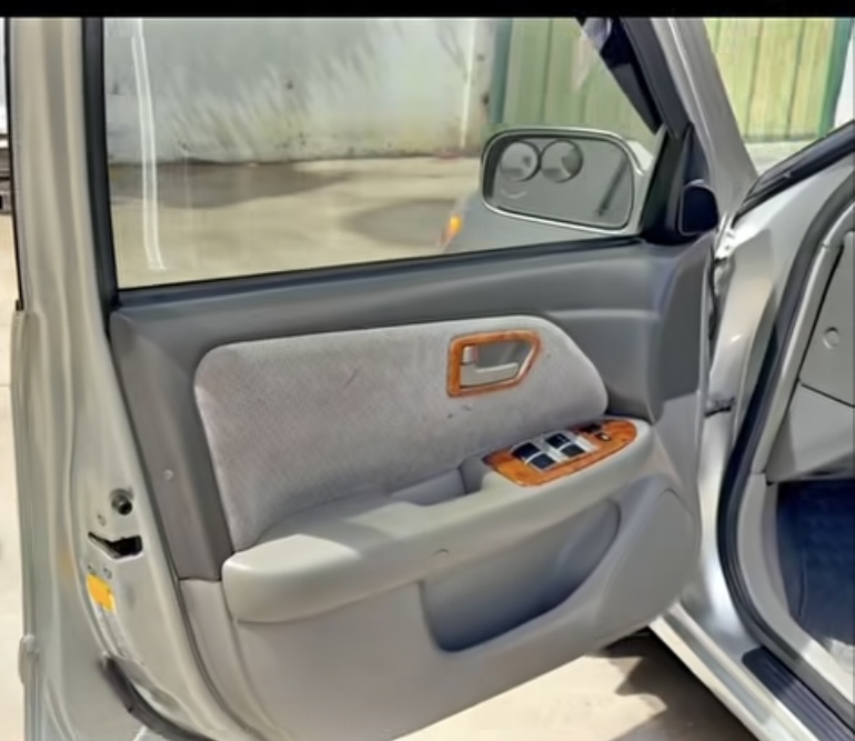 Camry 2000 Le abs កៅអីចុច ថ្មីណាស់