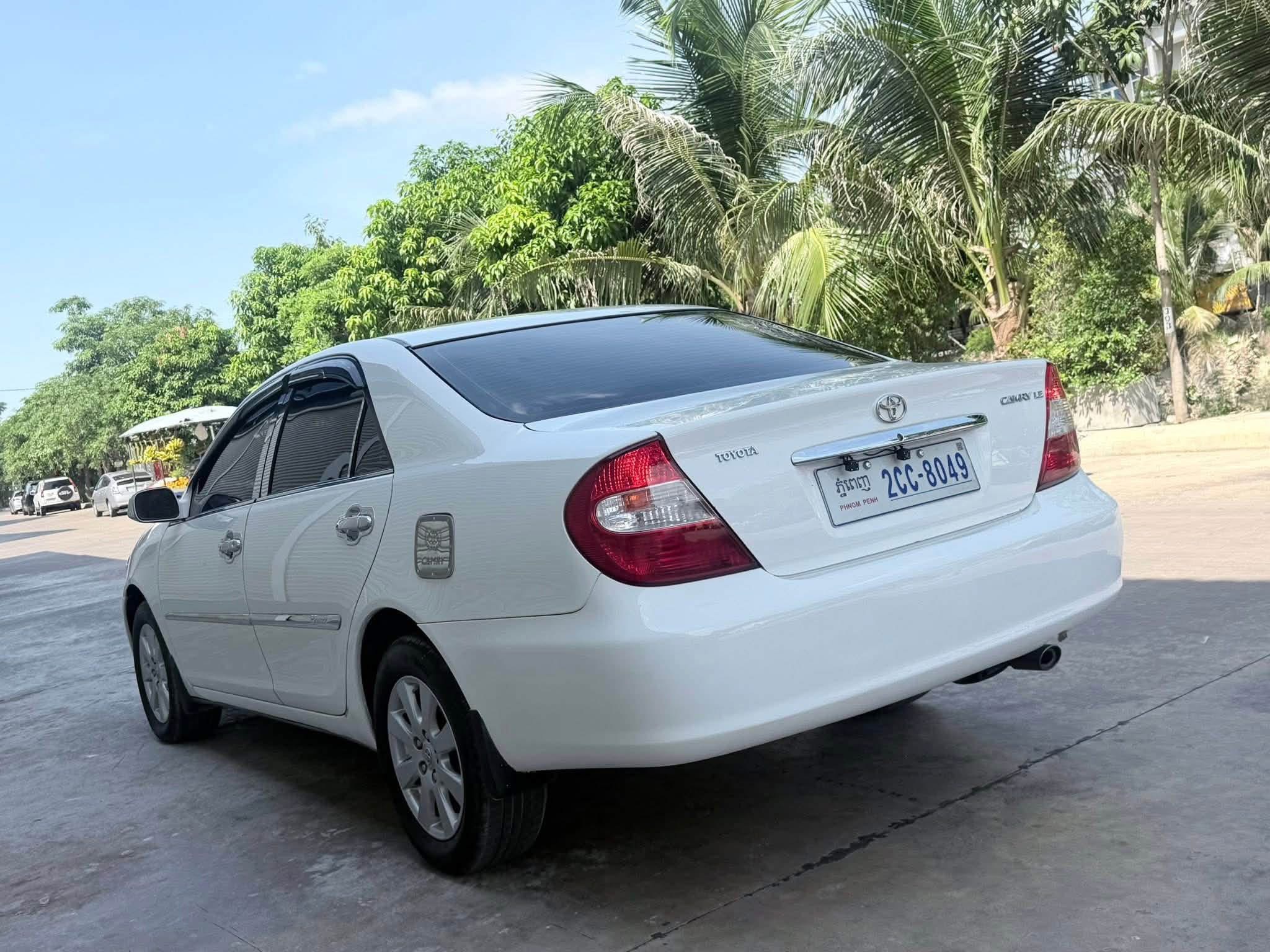 Camry 2003 Le abs រៀបចំហើយស្អាត