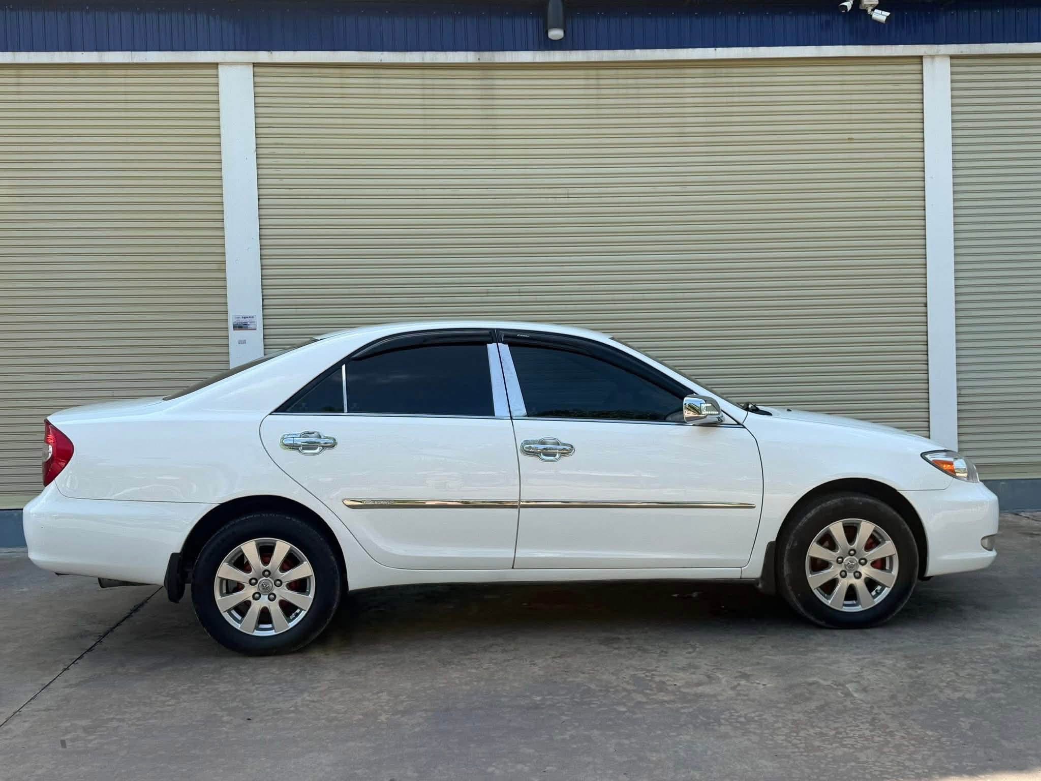 Camry 2003 Le abs រៀបចំហើយស្អាត