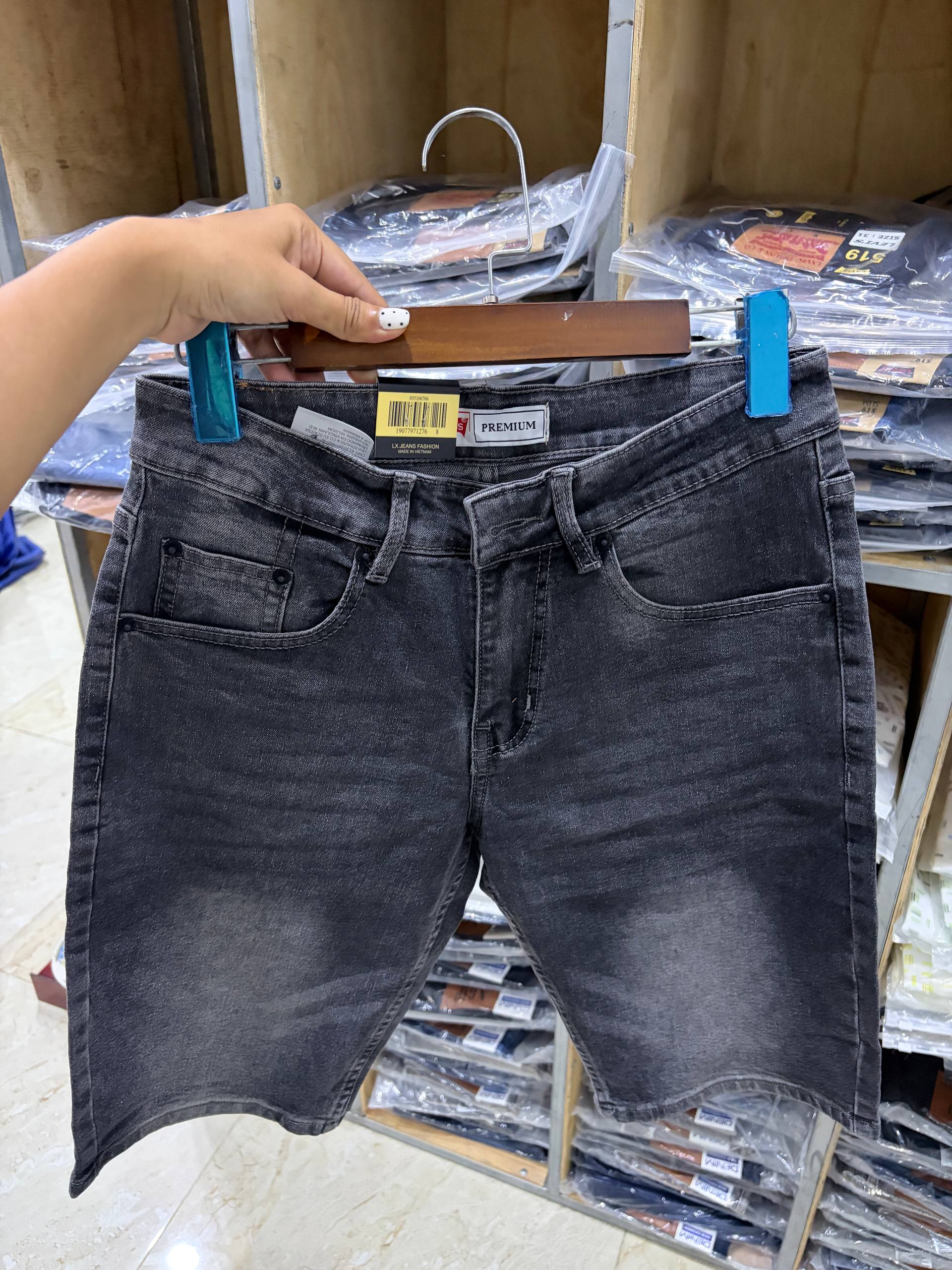 ខោខ្លី ប្រេន Levi’s 