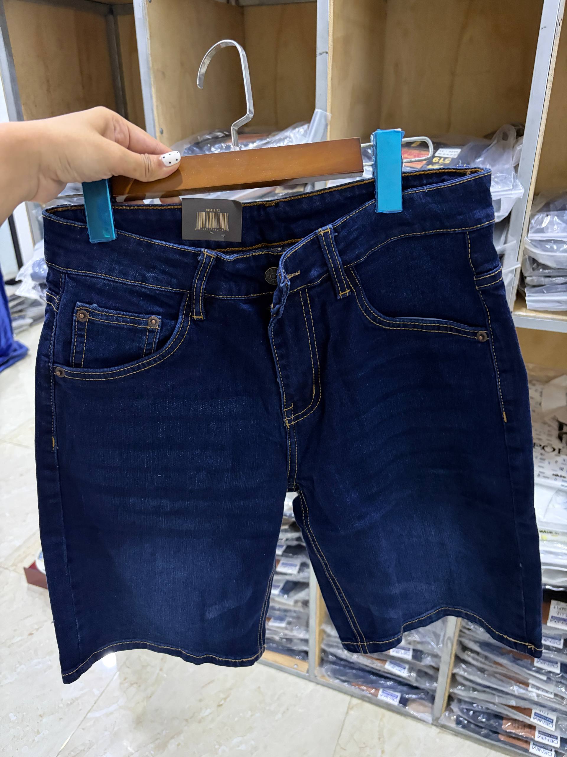 ខោខ្លី ប្រេន Levi’s 