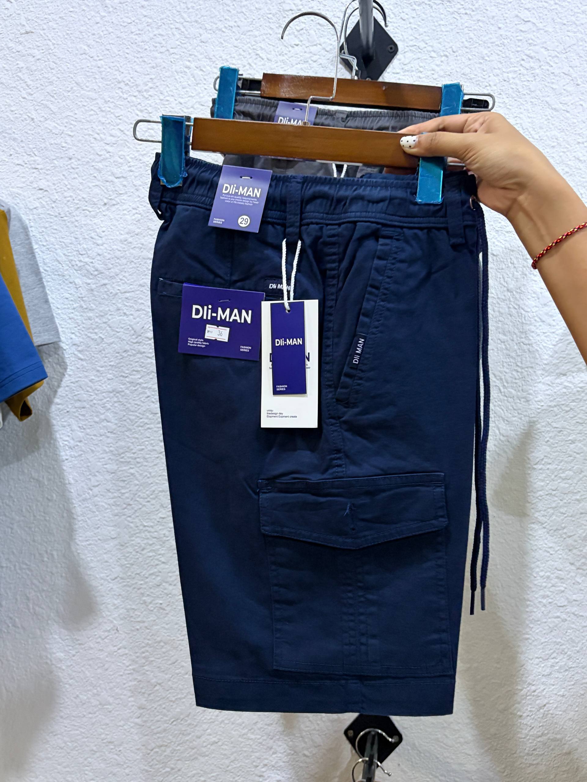 ខោខ្លីហោប៉ៅ ៦