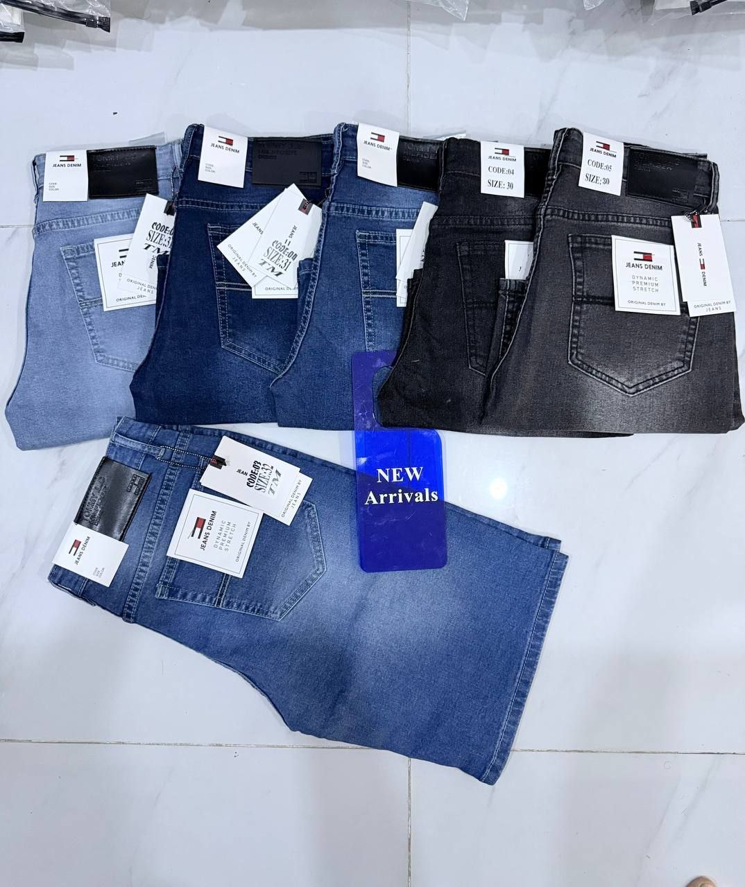 ខោខ្លី ប្រេន Tommy 